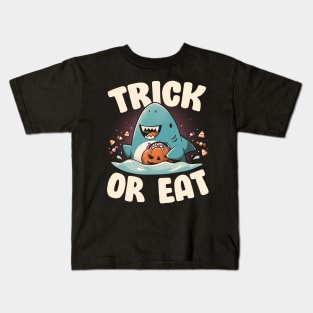 Trick or Eat - Dark Funny Shark Halloween Gift Kids T-Shirt